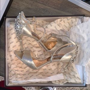 Badgley Mischka High heels great condition!